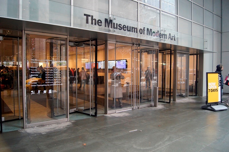 MUSEUM OF MODERN ART (MoMA)